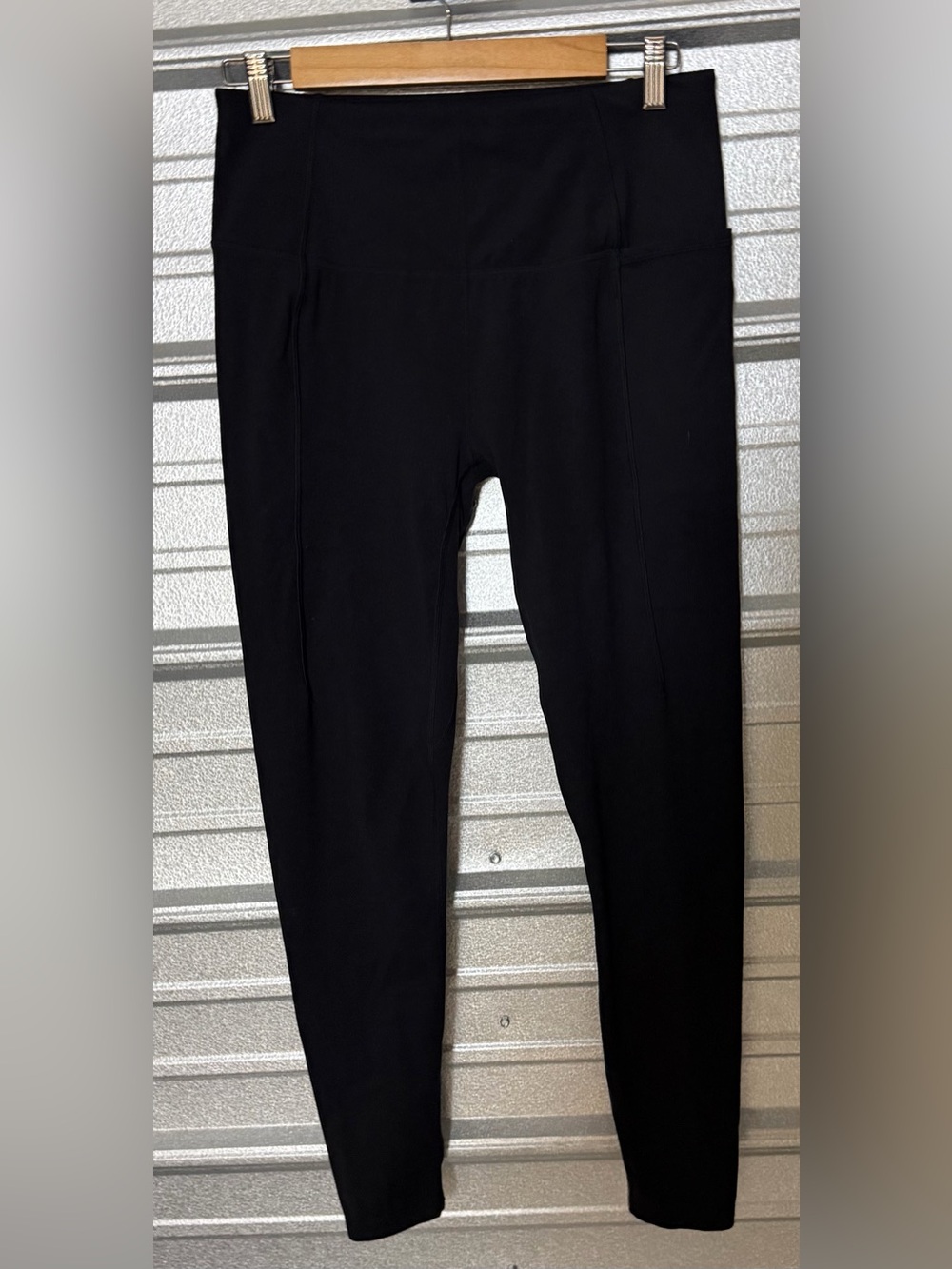 Sweaty Betty black leggings L